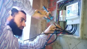 مشكلة ضعف الكهرباء في المنزل